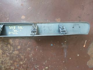 bontott PEUGEOT 308 Csomagtérajtó Díszléc