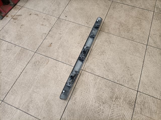 bontott PEUGEOT 308 Csomagtérajtó Díszléc