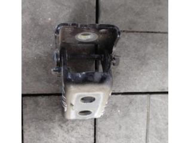 bontott PEUGEOT 308 Csomagtérajtó Jobb Zsanér