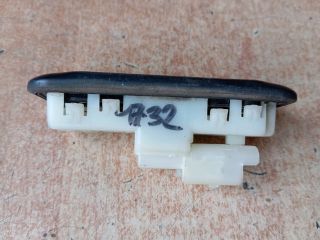 bontott PEUGEOT 308 Csomagtérajtó Kapcsoló