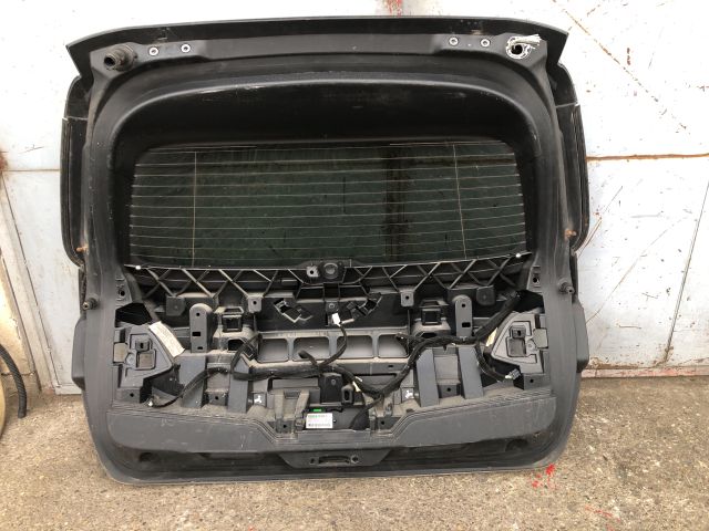 bontott PEUGEOT 308 Csomagtérajtó (Részeivel)