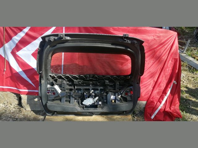 bontott PEUGEOT 308 Csomagtérajtó (Üres lemez)