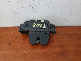 bontott PEUGEOT 308 Csomagtérajtó Zárszerkezet