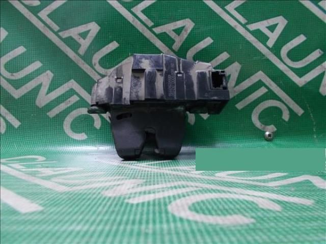 bontott PEUGEOT 308 Csomagtérajtó Zárszerkezet