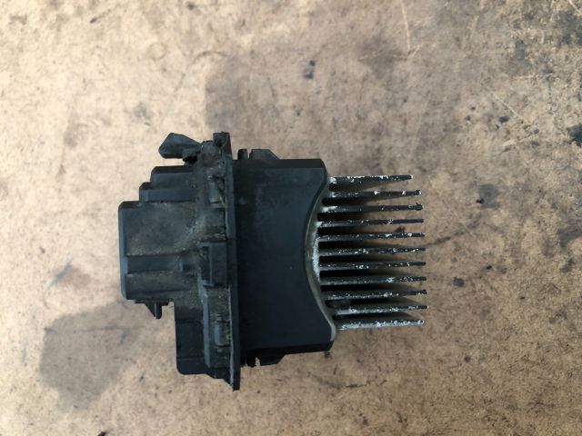 bontott PEUGEOT 308 Előtét Ellenállás Fűtőmotor