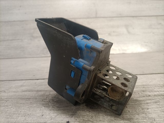 bontott PEUGEOT 308 Előtét Ellenállás Hűtőventilátor