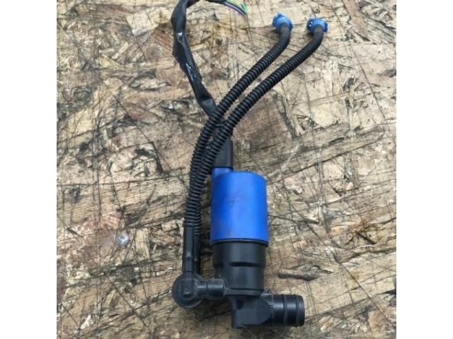 bontott PEUGEOT 308 Első Ablakmosó Szivattyú