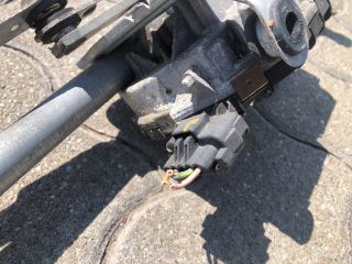 bontott PEUGEOT 308 Első Ablaktörlő Szerkezet Motorral