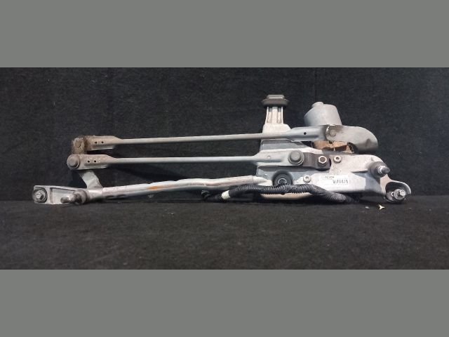 bontott PEUGEOT 308 Első Ablaktörlő Szerkezet Motorral