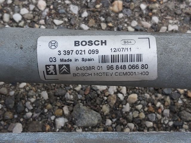 bontott PEUGEOT 308 Első Ablaktörlő Szerkezet
