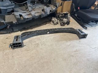 bontott PEUGEOT 308 Első Lökhárító Alsó (Műanyag)