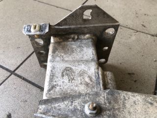 bontott PEUGEOT 308 Első Lökhárító Merevítő (Fém)