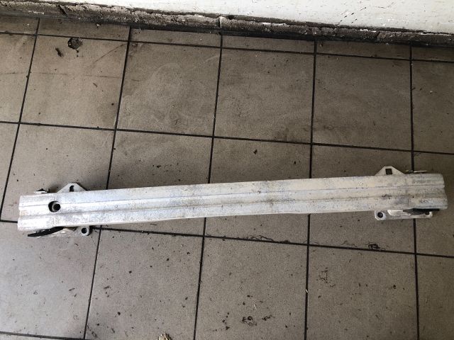 bontott PEUGEOT 308 Első Lökhárító Merevítő (Fém)