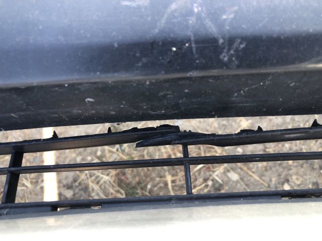 bontott PEUGEOT 308 Első Lökhárító (Részeivel)