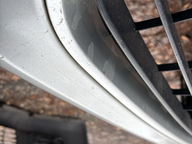 bontott PEUGEOT 308 Első Lökhárító (Részeivel)