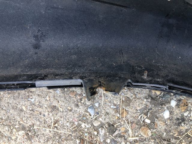 bontott PEUGEOT 308 Első Lökhárító (Részeivel)