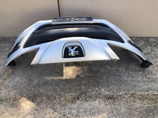 bontott PEUGEOT 308 Első Lökhárító (Részeivel)