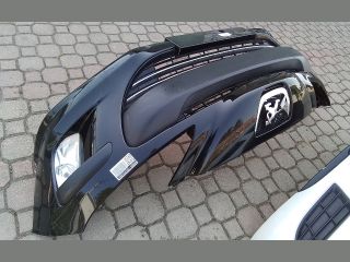 bontott PEUGEOT 308 Első Lökhárító (Részeivel)