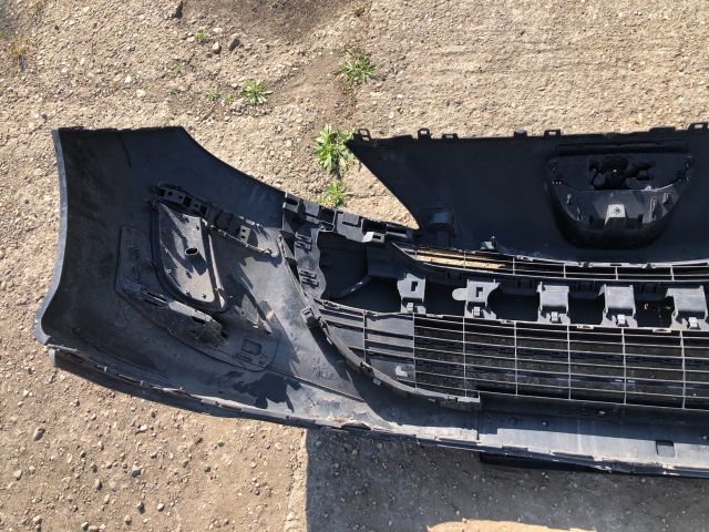 bontott PEUGEOT 308 Első Lökhárító (Részeivel)
