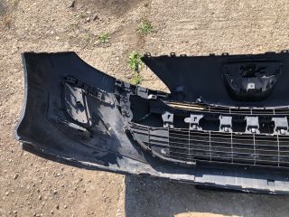 bontott PEUGEOT 308 Első Lökhárító (Részeivel)