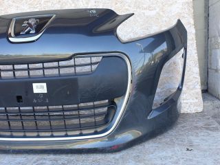 bontott PEUGEOT 308 Első Lökhárító (Részeivel)