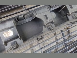 bontott PEUGEOT 308 Első Lökhárító (Részeivel)