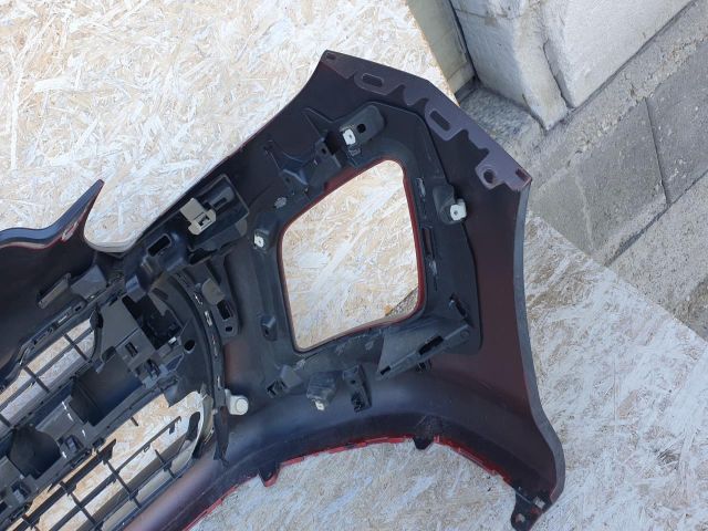 bontott PEUGEOT 308 Első Lökhárító (Részeivel)