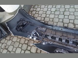 bontott PEUGEOT 308 Első Lökhárító (Részeivel)