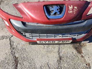 bontott PEUGEOT 308 Első Lökhárító (Részeivel)