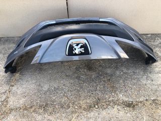 bontott PEUGEOT 308 Első Lökhárító (Részeivel)
