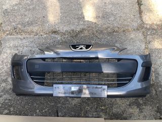 bontott PEUGEOT 308 Első Lökhárító (Részeivel)