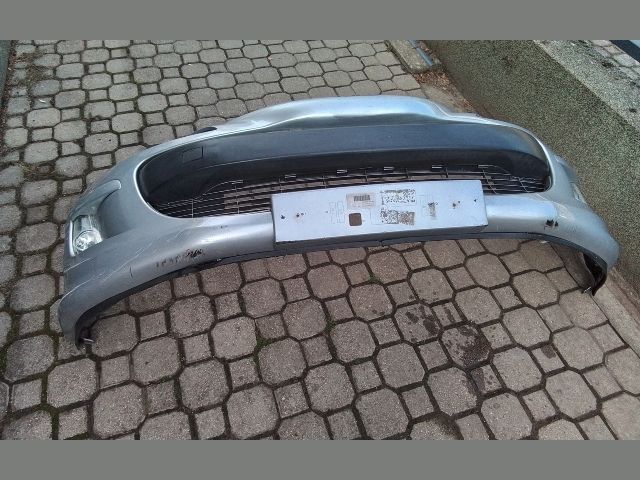 bontott PEUGEOT 308 Első Lökhárító (Részeivel)
