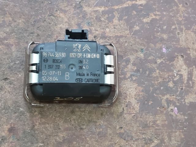 bontott PEUGEOT 308 Eső Érzékelő