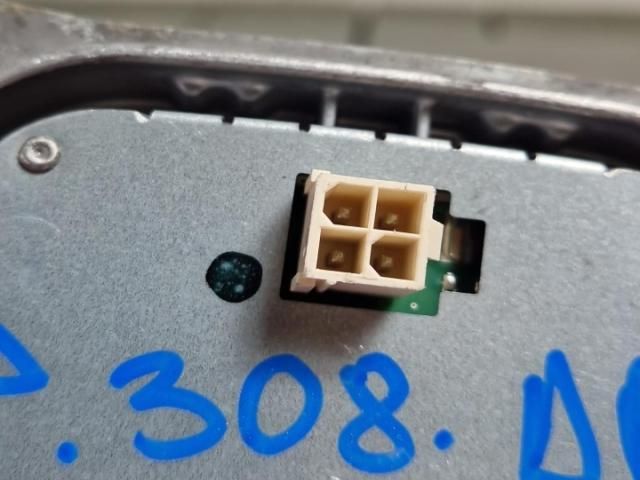 bontott PEUGEOT 308 Fényszóró Elektronika