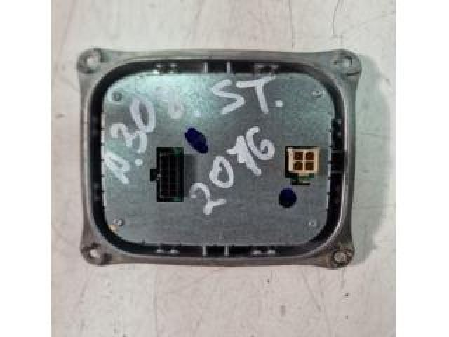 bontott PEUGEOT 308 Fényszóró Elektronika