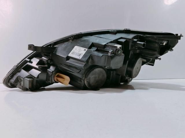 bontott PEUGEOT 308 Fényszóró (Pozíciófüggetlen)