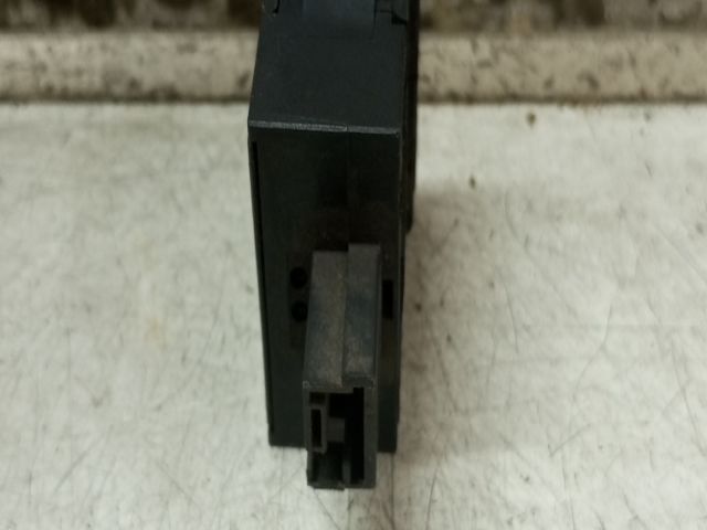 bontott PEUGEOT 308 Fényszórómagasság Állító Kapcsoló