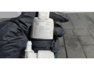 bontott PEUGEOT 308 Fényszórómosó Szivattyú