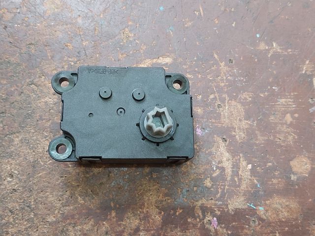 bontott PEUGEOT 308 Fűtés Állító Motor