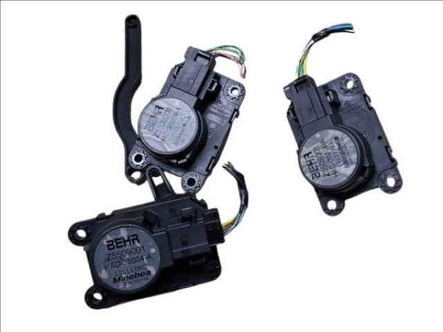 bontott PEUGEOT 308 Fűtés Állító Motor