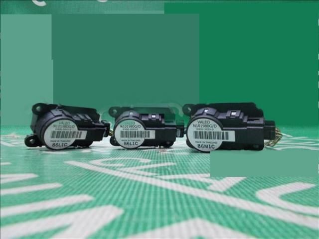 bontott PEUGEOT 308 Fűtés Állító Motor