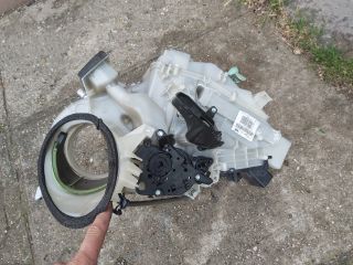 bontott PEUGEOT 308 Fűtés Box