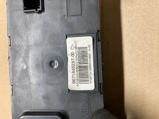 bontott PEUGEOT 308 Fűtéskapcsoló (digit klímás)