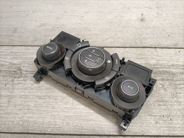 bontott PEUGEOT 308 Fűtéskapcsoló (digit klímás)
