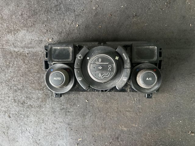 bontott PEUGEOT 308 Fűtéskapcsoló (digit klímás)