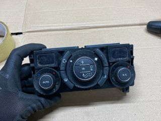 bontott PEUGEOT 308 Fűtéskapcsoló (digit klímás)