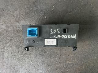 bontott PEUGEOT 308 Fűtéskapcsoló (digit klímás)