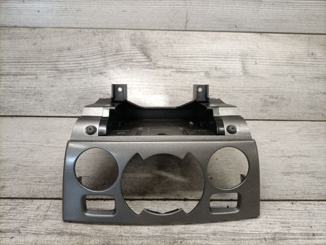 bontott PEUGEOT 308 Fűtéskapcsoló Keret