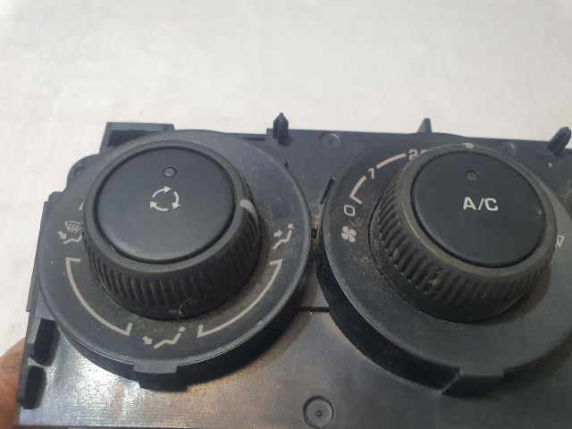 bontott PEUGEOT 308 Fűtéskapcsoló (manuális klímás)