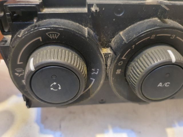 bontott PEUGEOT 308 Fűtéskapcsoló (manuális klímás)